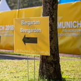 Hollow chamber plate Sign