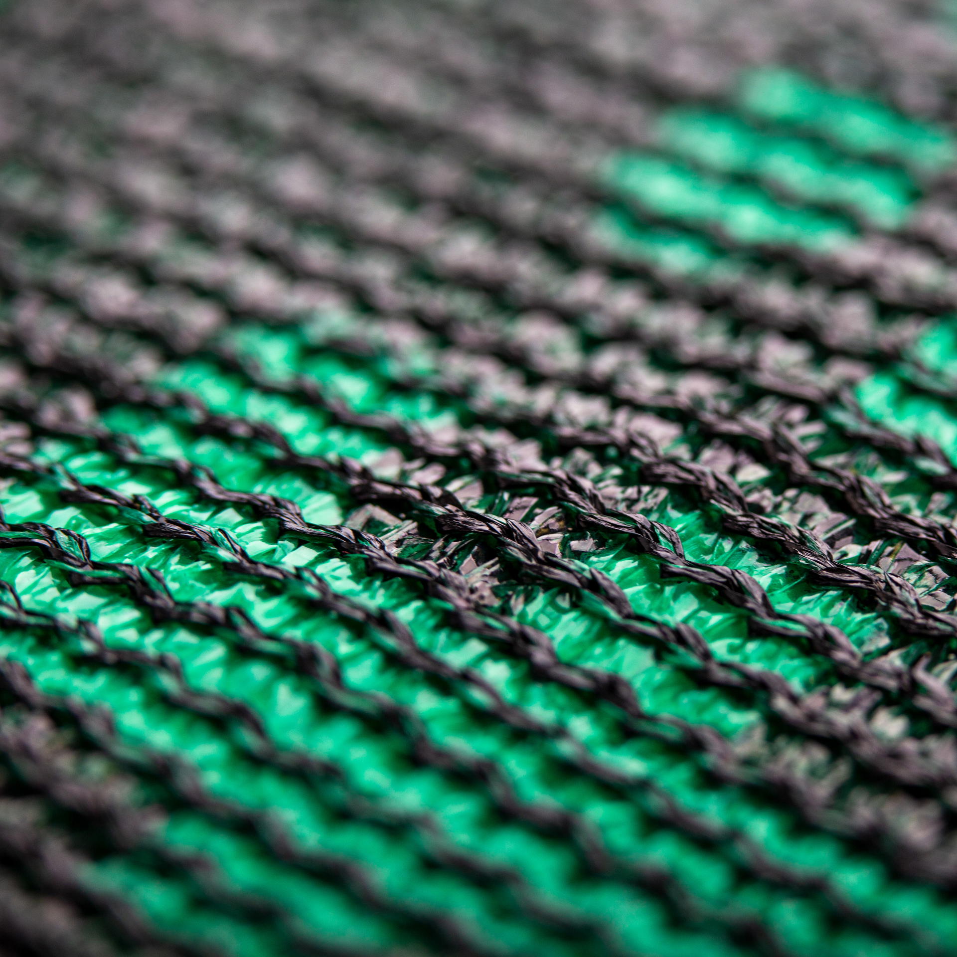 Printing tennis banners measuring 18 x 2 metres