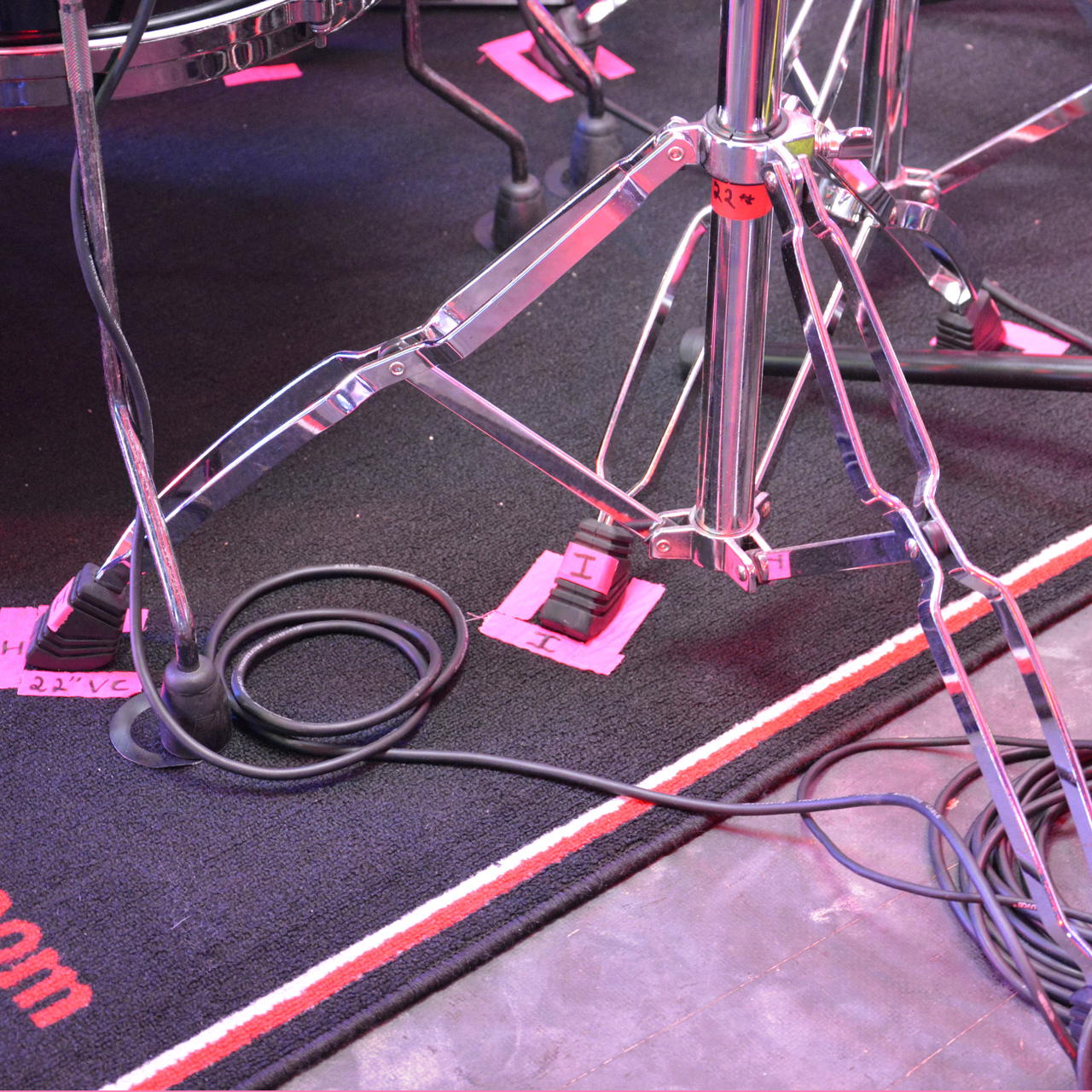 Artist Tape - 24 mm - fluoreszierend pink