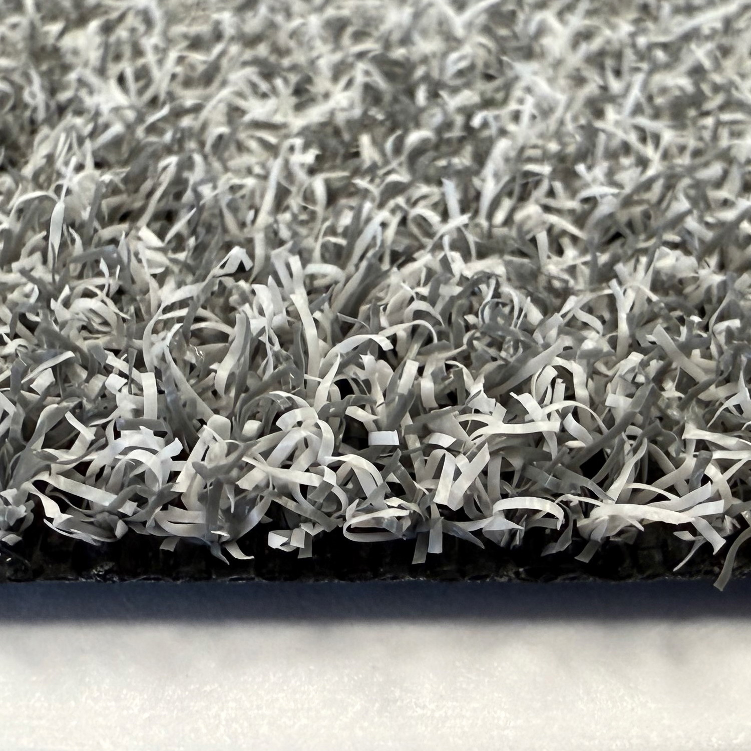 Kunstrasenteppich 2 x 25 m - 2 m - light grey