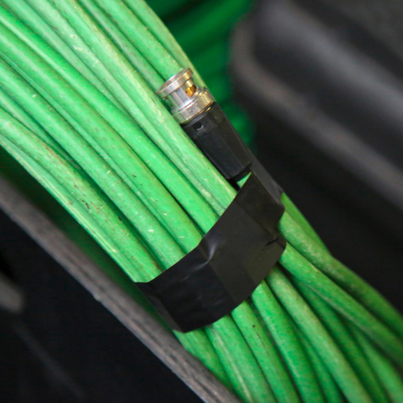 Isoband AT 7 - white