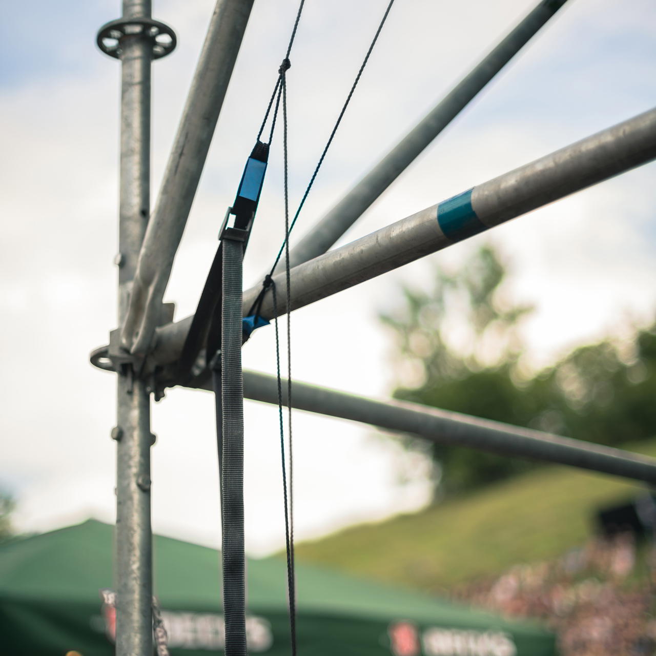 lashing strap with clamping lock - black