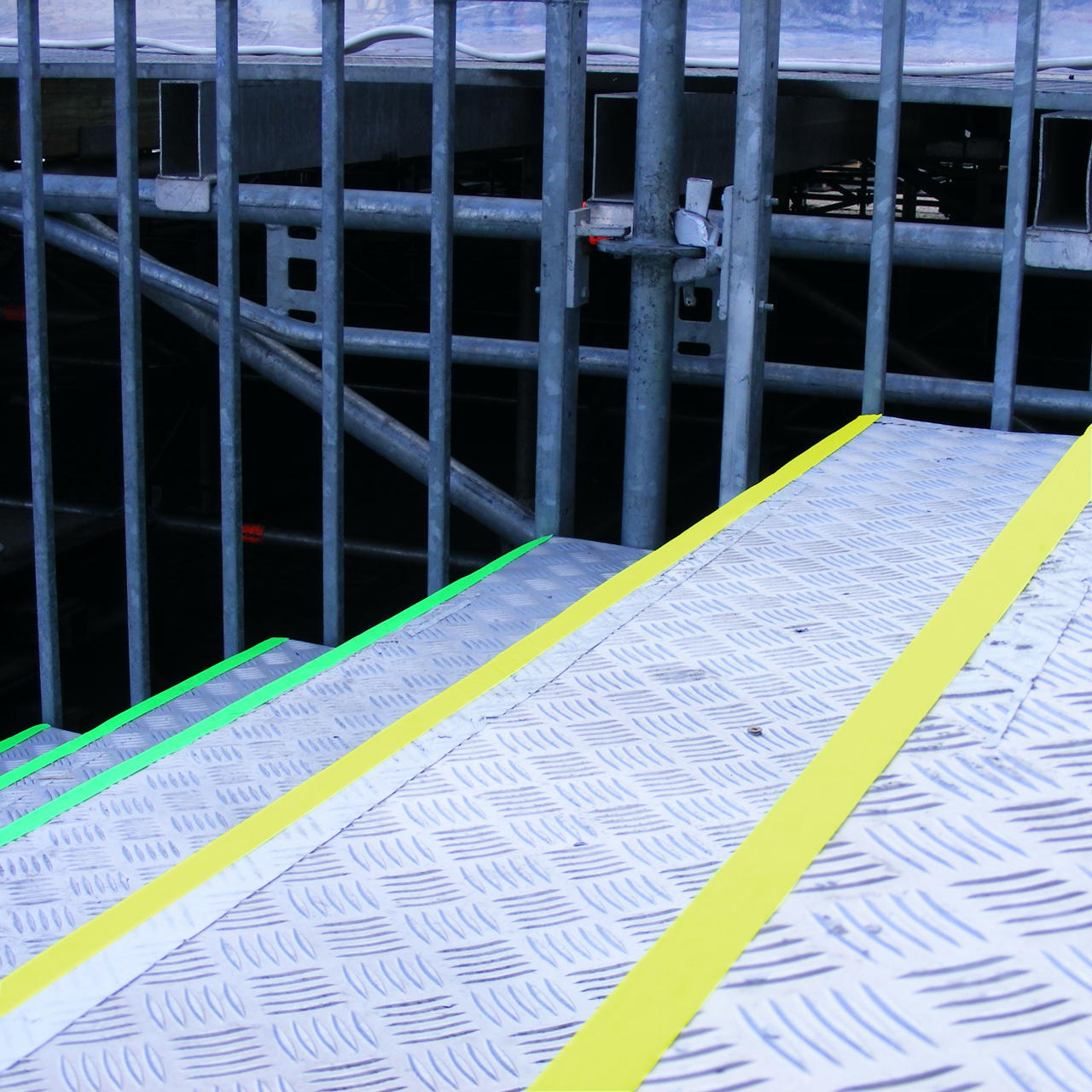 Adhesive cloth tape NEON GT 571 - neon yellow