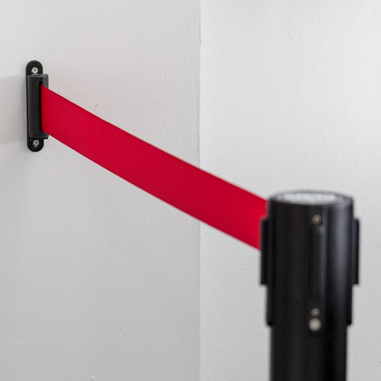 Wandhalterung für Absperrständer GRIP