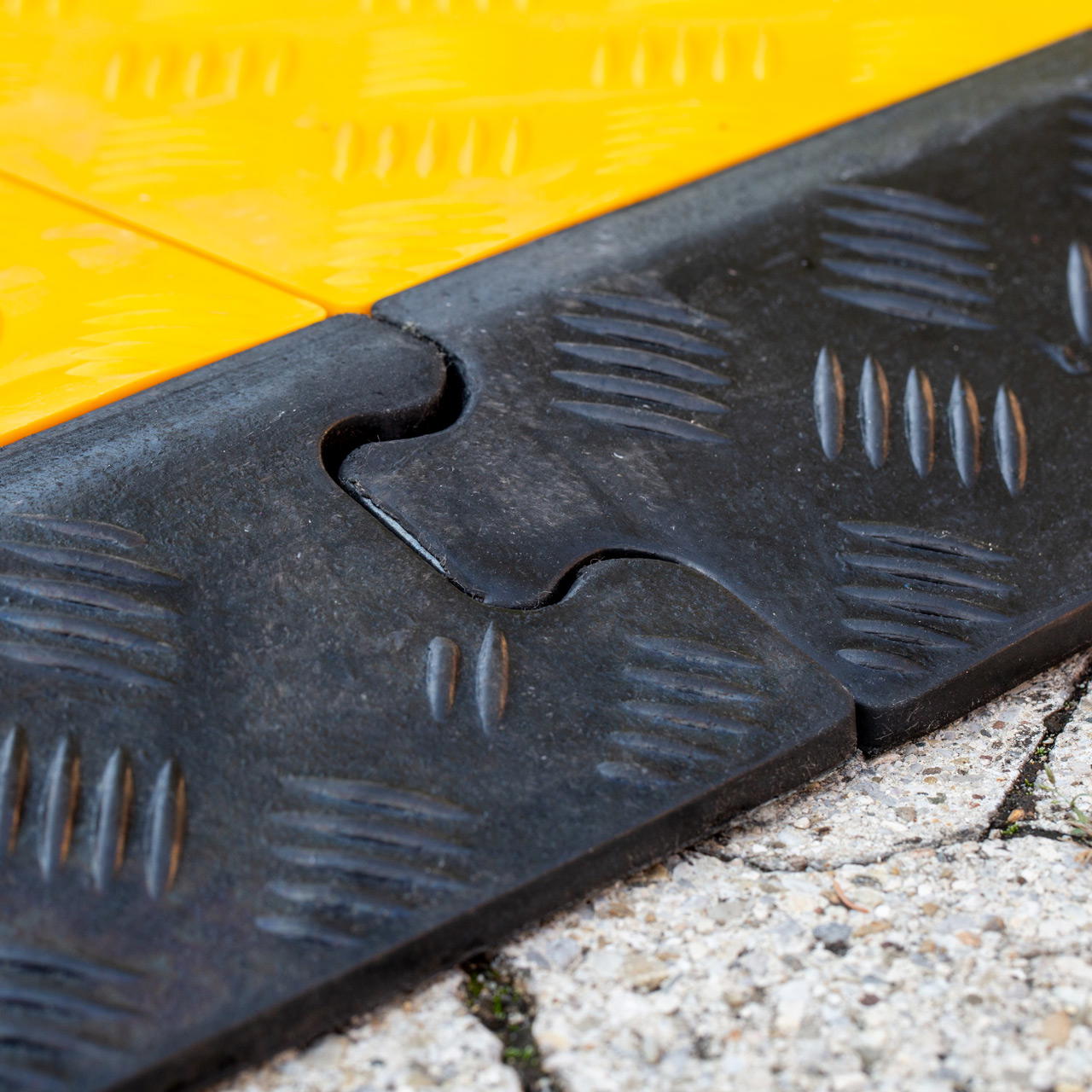 Basic cable protectors - 5 channels